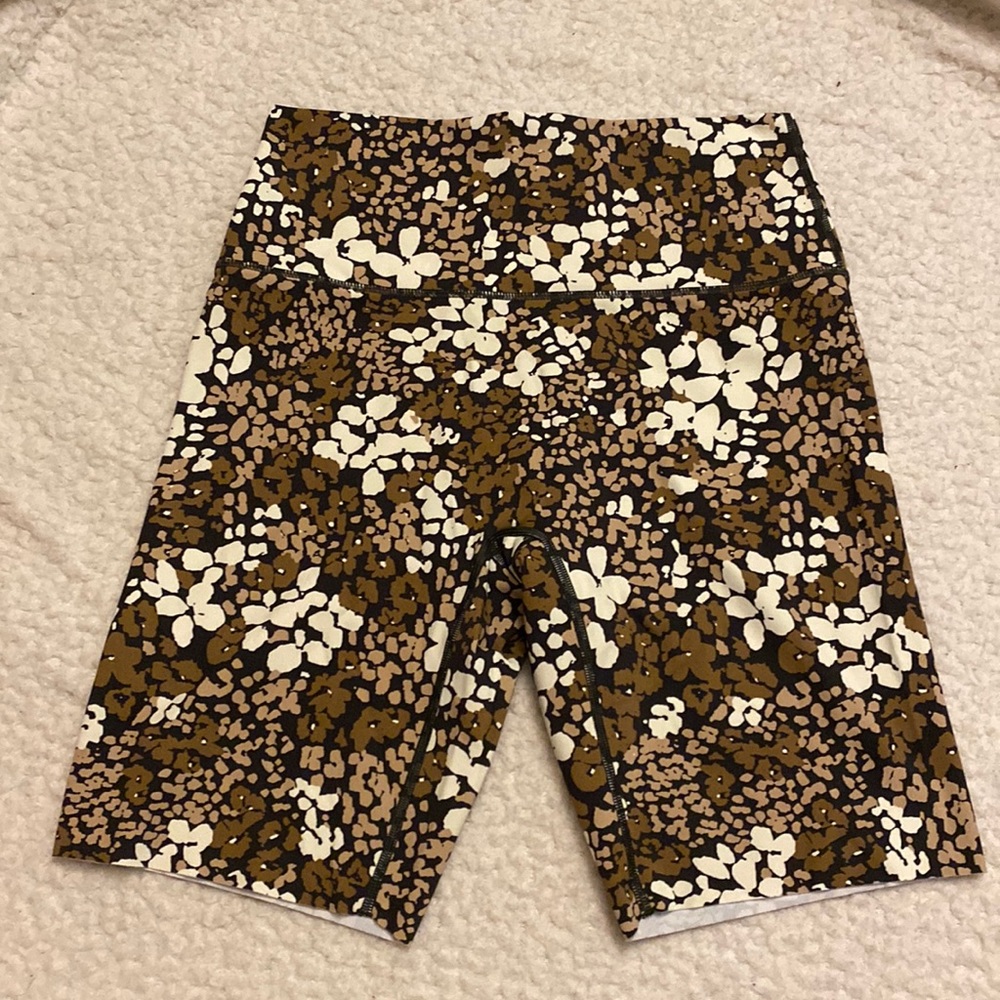 Aerie Offline Bike Shorts in Brown Tan Flower Print